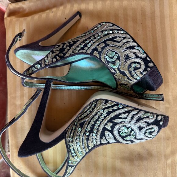 JLO by Jennifer Lopez Embroidered Sequin Slingback Heels Date Night Size 7 NWOT - Picture 4 of 10